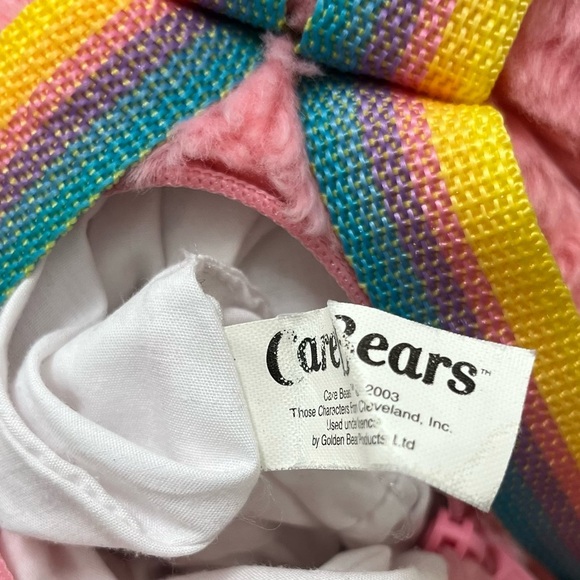 Vtg 2003 Care Bear Love-A-Lot Backpack Rainbow Straps - Picture 8 of 8